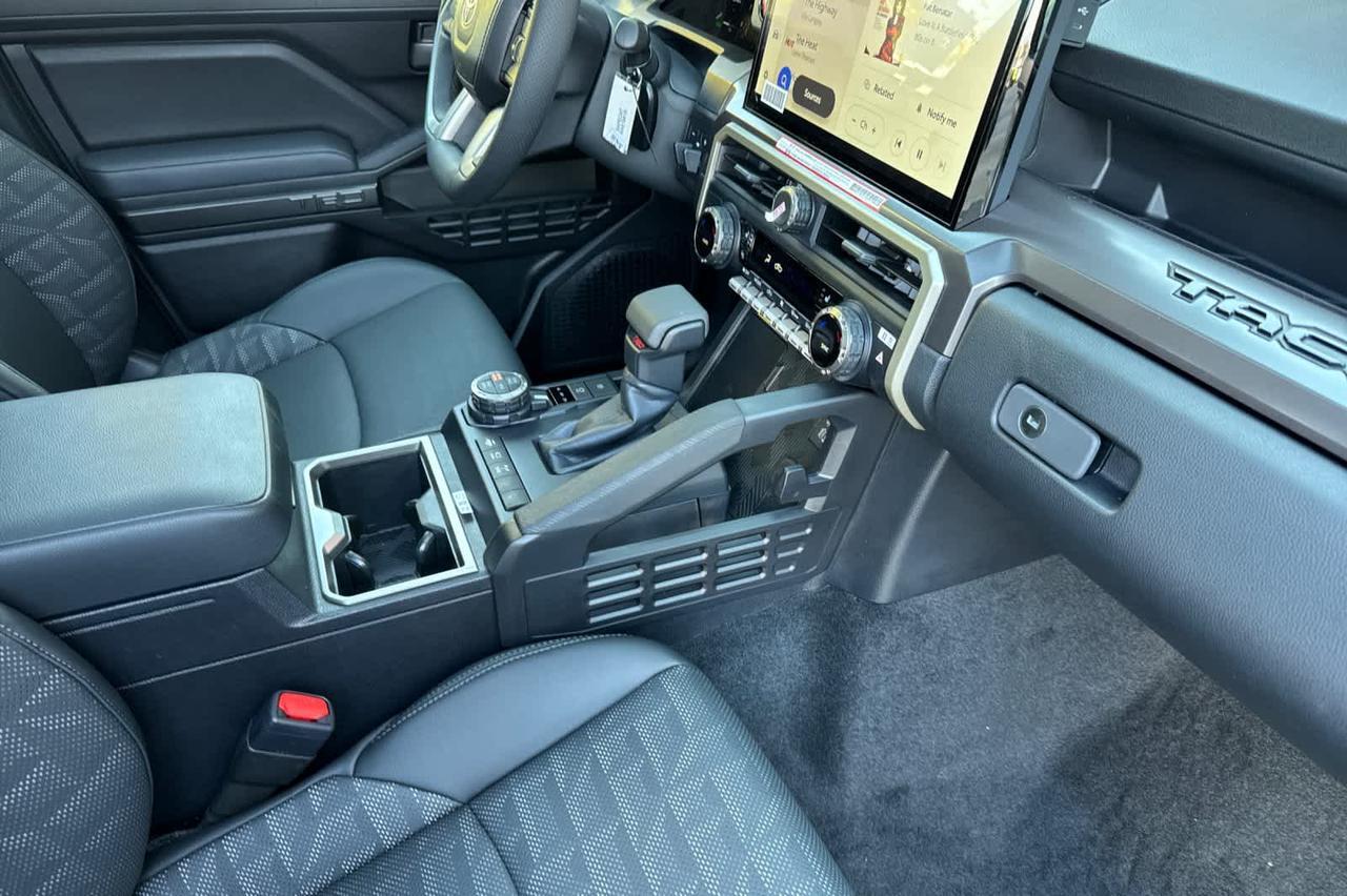 2025 Toyota Tacoma TRD Off Road Hybrid Roseville CA