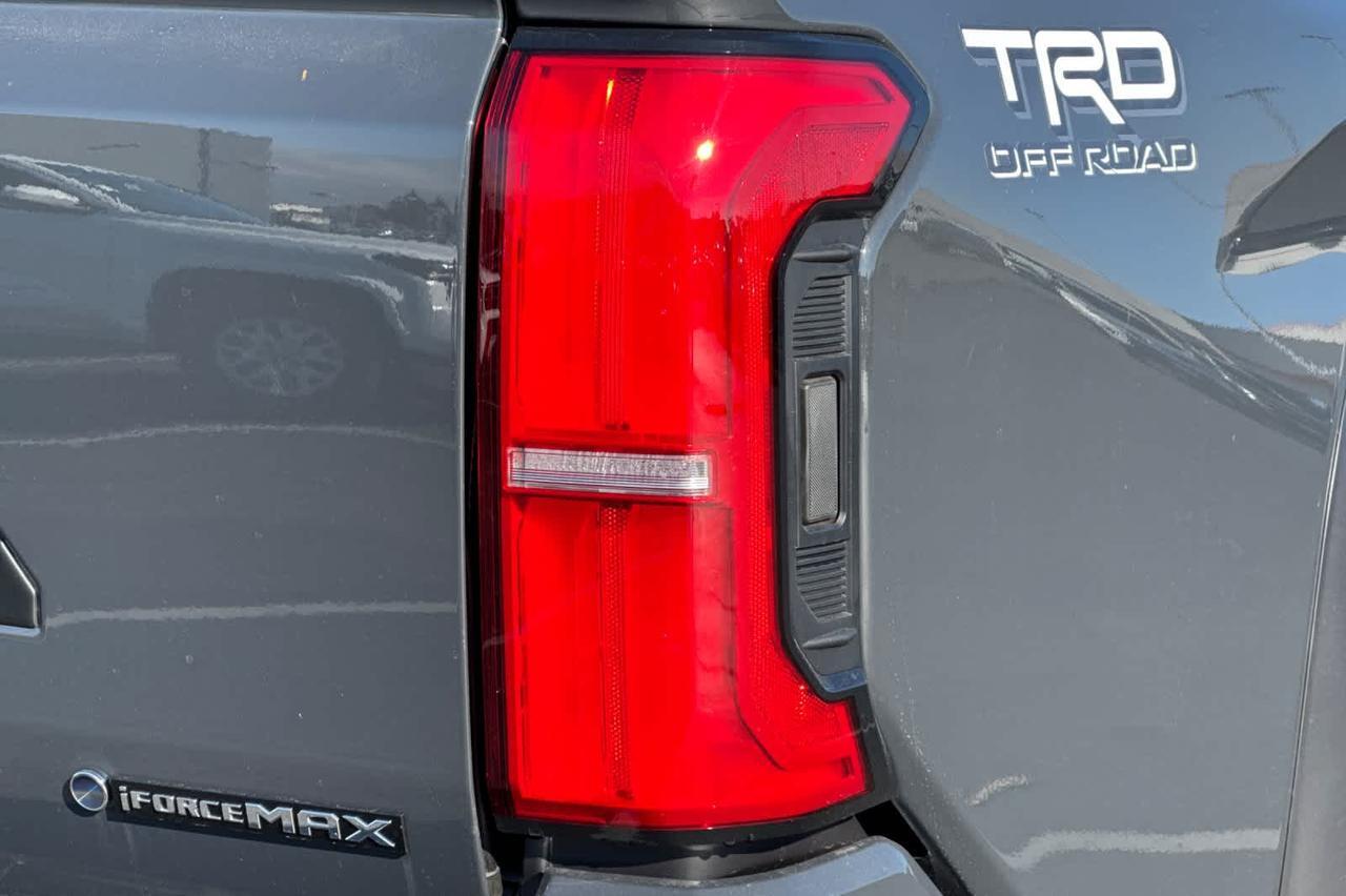2025 Toyota Tacoma TRD Off Road Hybrid Roseville CA