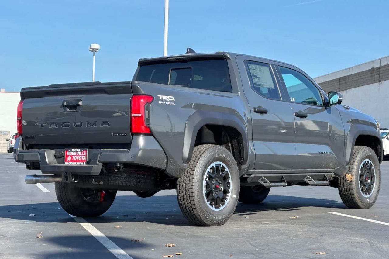 2025 Toyota Tacoma TRD Off Road Hybrid