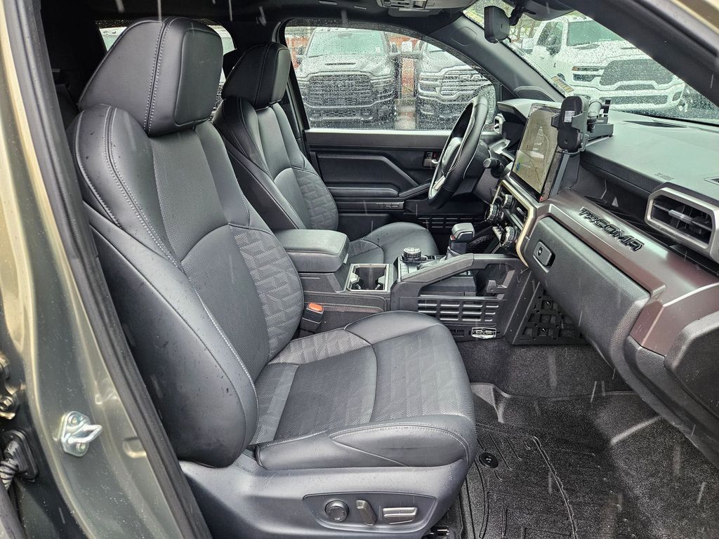 2025 Toyota Tacoma TRD Off-Road Gresham OR