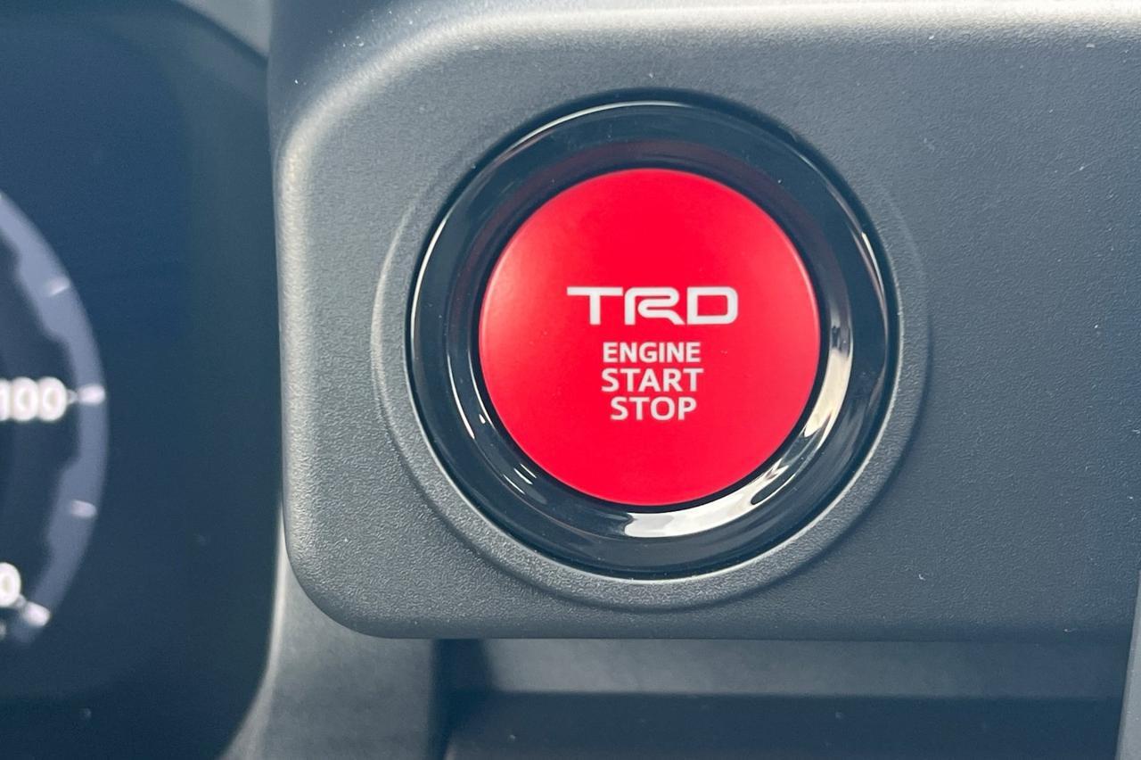 2025 Toyota Tacoma TRD Off-Road Ontario OR