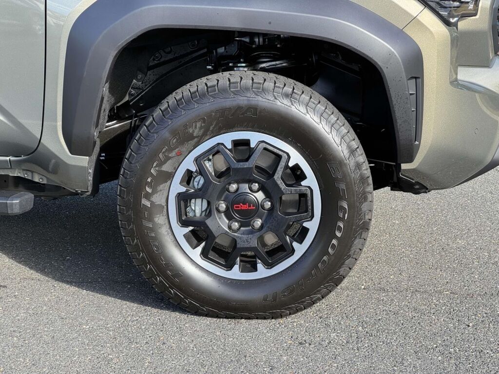 2025 Toyota Tacoma TRD Off-Road Fredericksburg VA