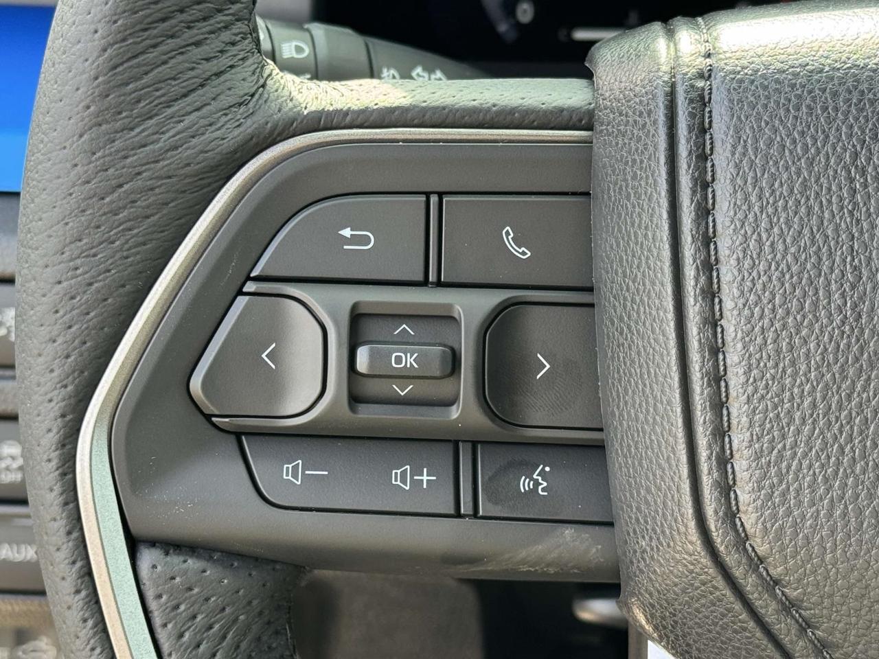 2025 Toyota Tacoma TRD Off-Road Fredericksburg VA