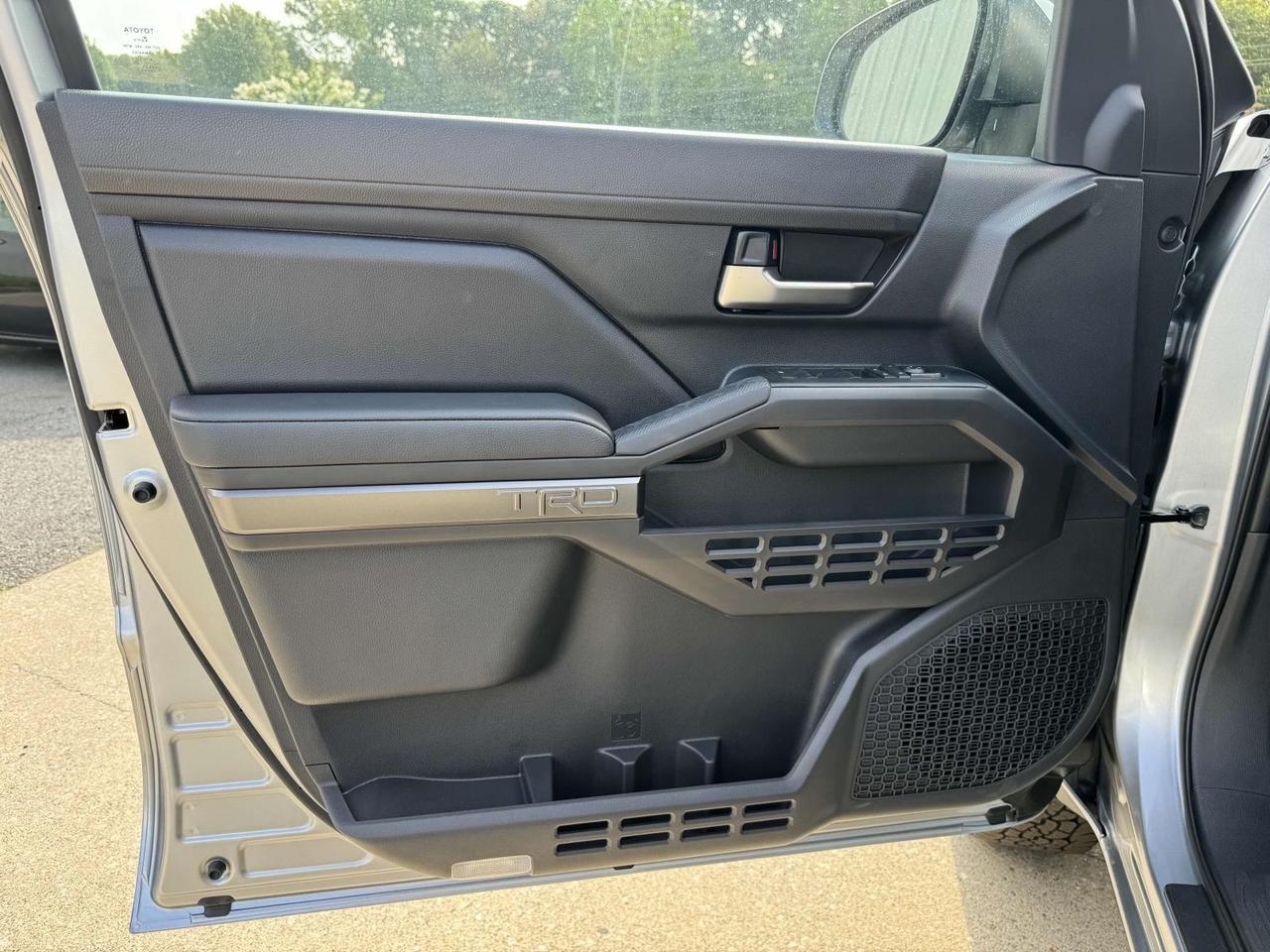 2025 Toyota Tacoma TRD Off-Road Fredericksburg VA