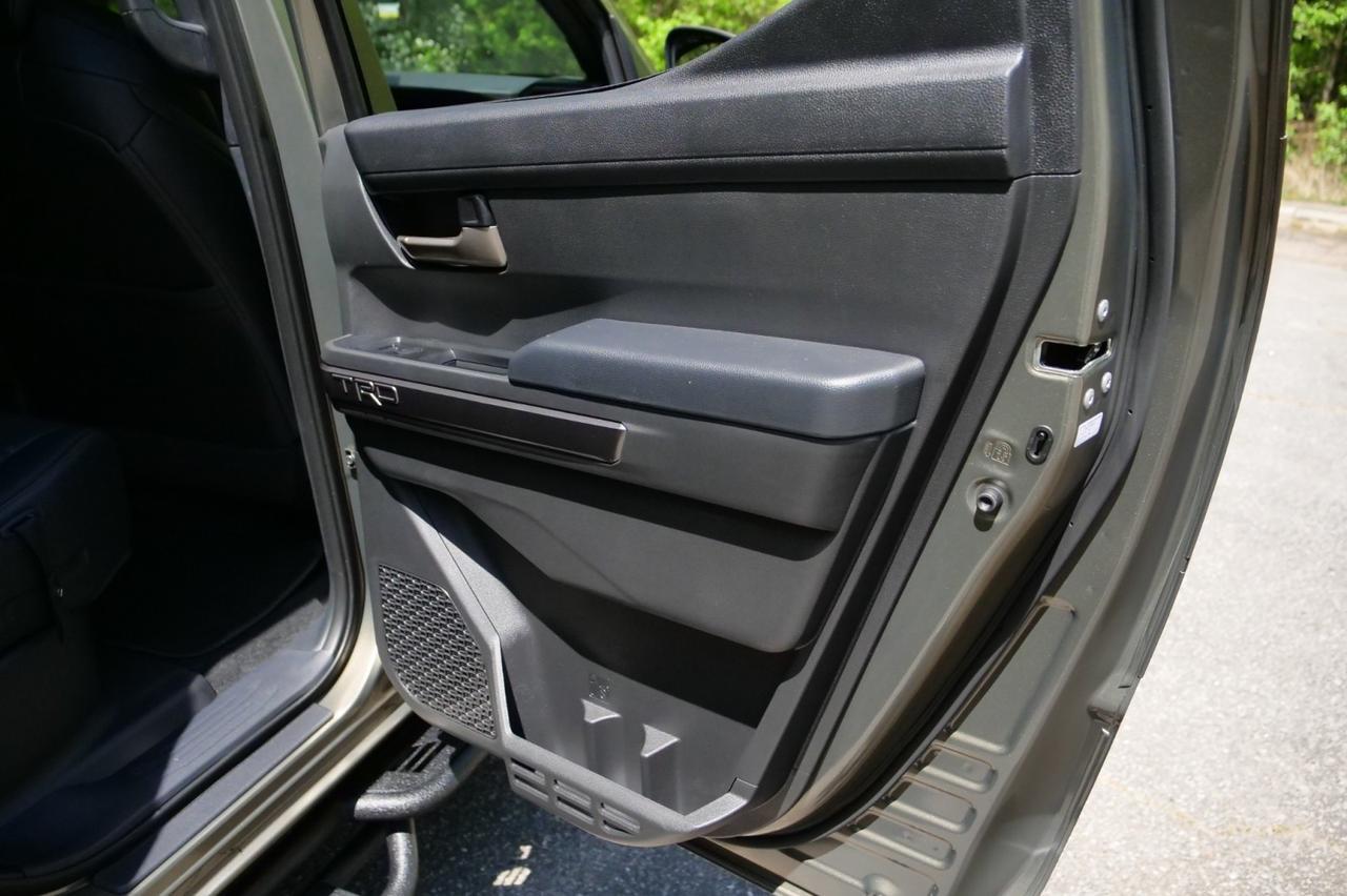 2025 Toyota Tacoma TRD Sport 4X4 / Premium Package / Leather Seats! Lincolnton NC