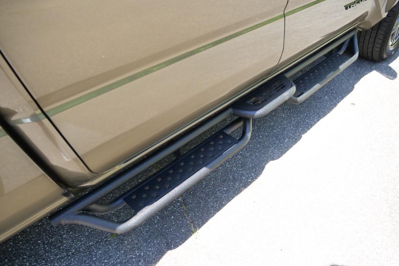 2025 Toyota Tacoma TRD Sport 4X4 / Premium Package / Leather Seats! Lincolnton NC