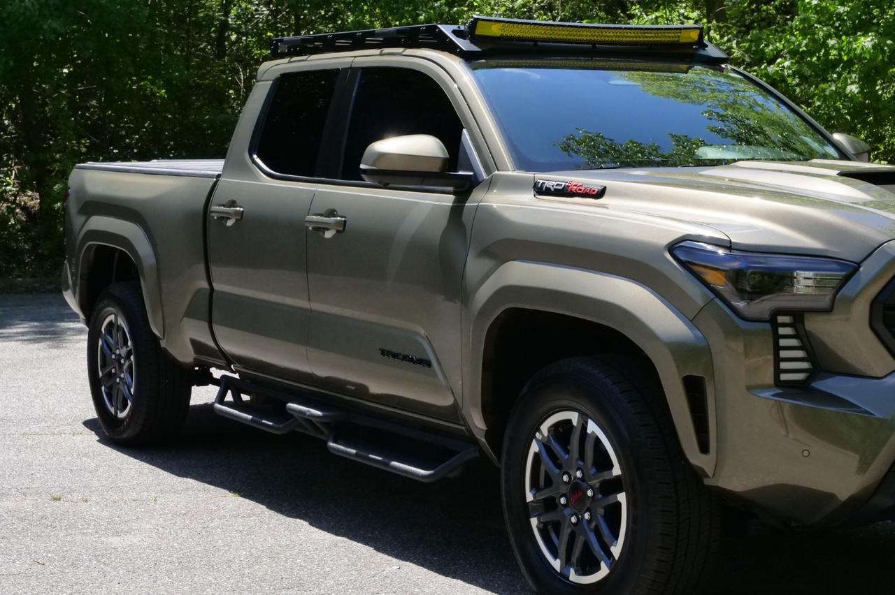 2025 Toyota Tacoma TRD Sport 4X4 / Premium Package / Leather Seats! Lincolnton NC