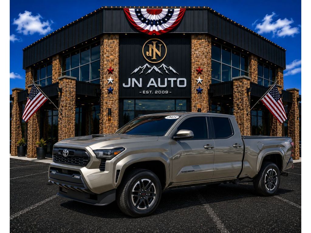 2025 Toyota Tacoma TRD Sport