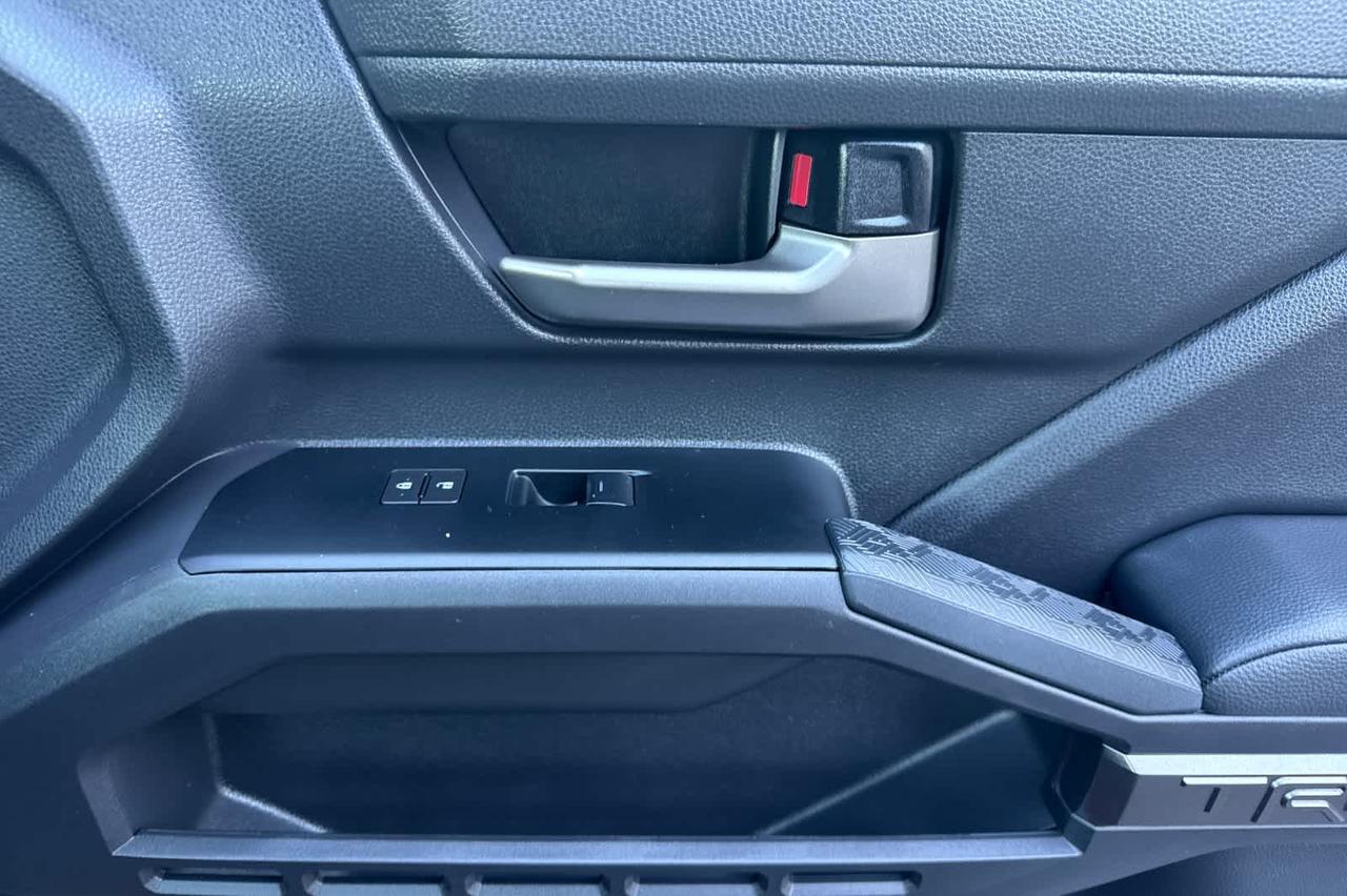 2025 Toyota Tacoma TRD Sport Roseville CA