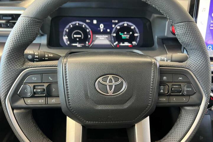 2025 Toyota Tacoma TRD Sport Roseville CA