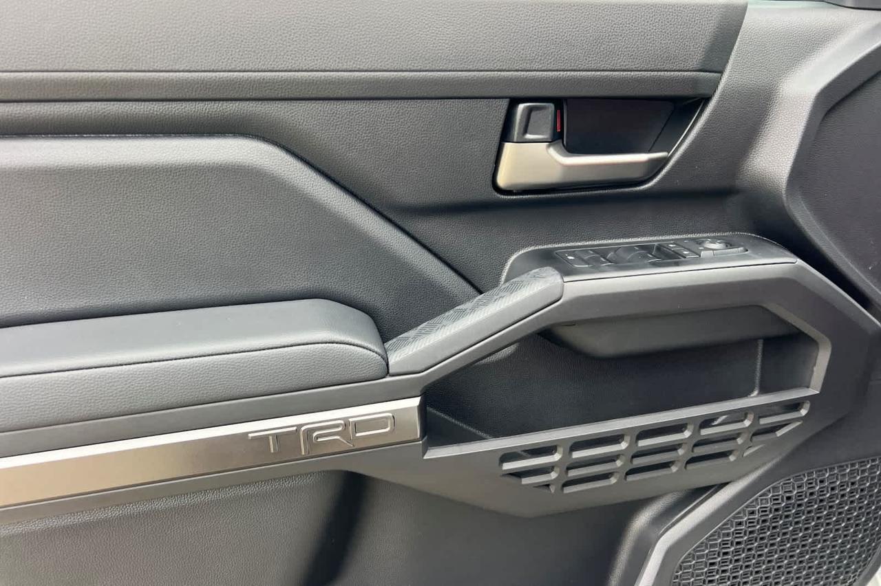 2025 Toyota Tacoma TRD Sport Roseville CA