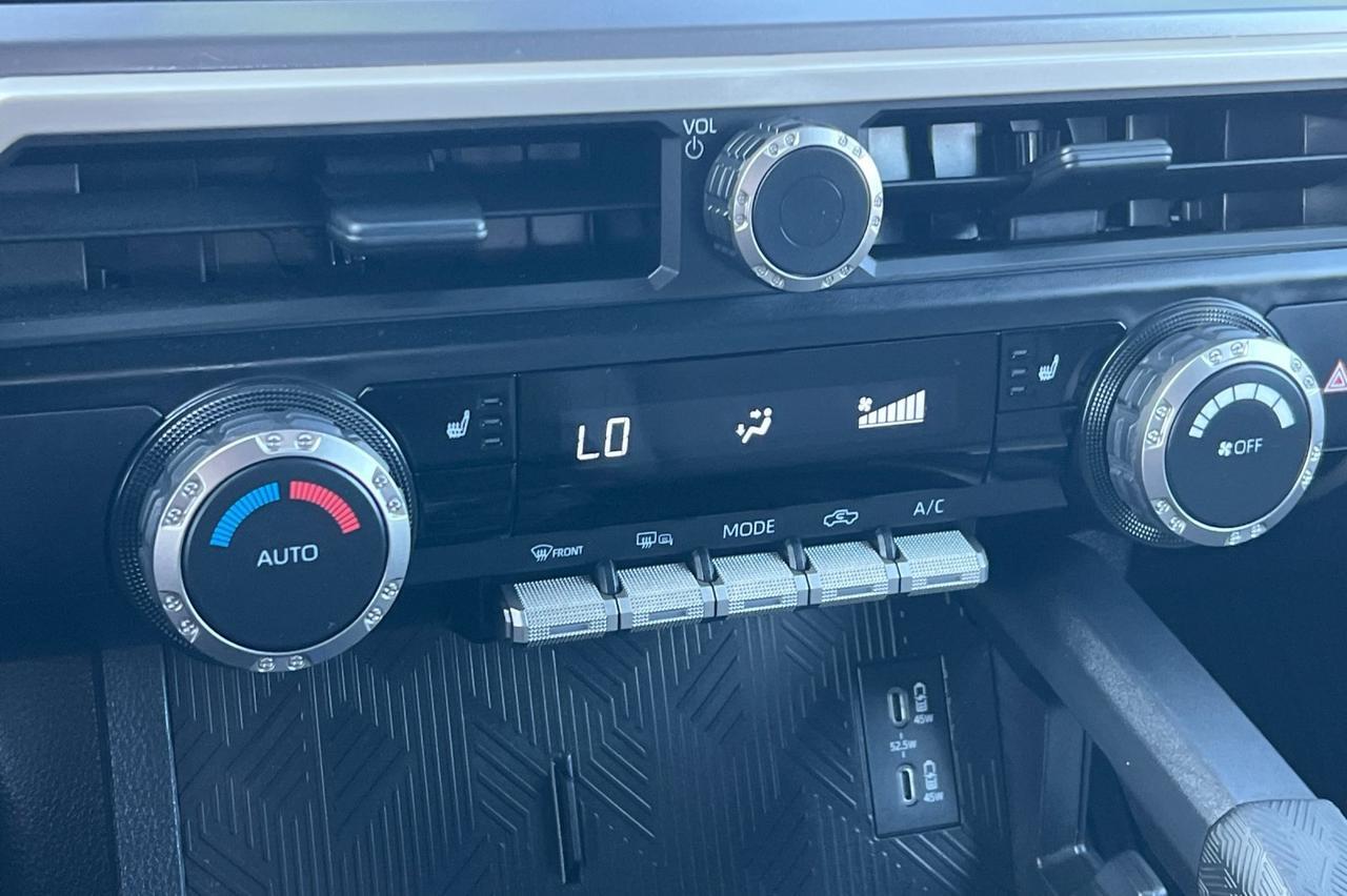 2025 Toyota Tacoma TRD Sport Ontario OR