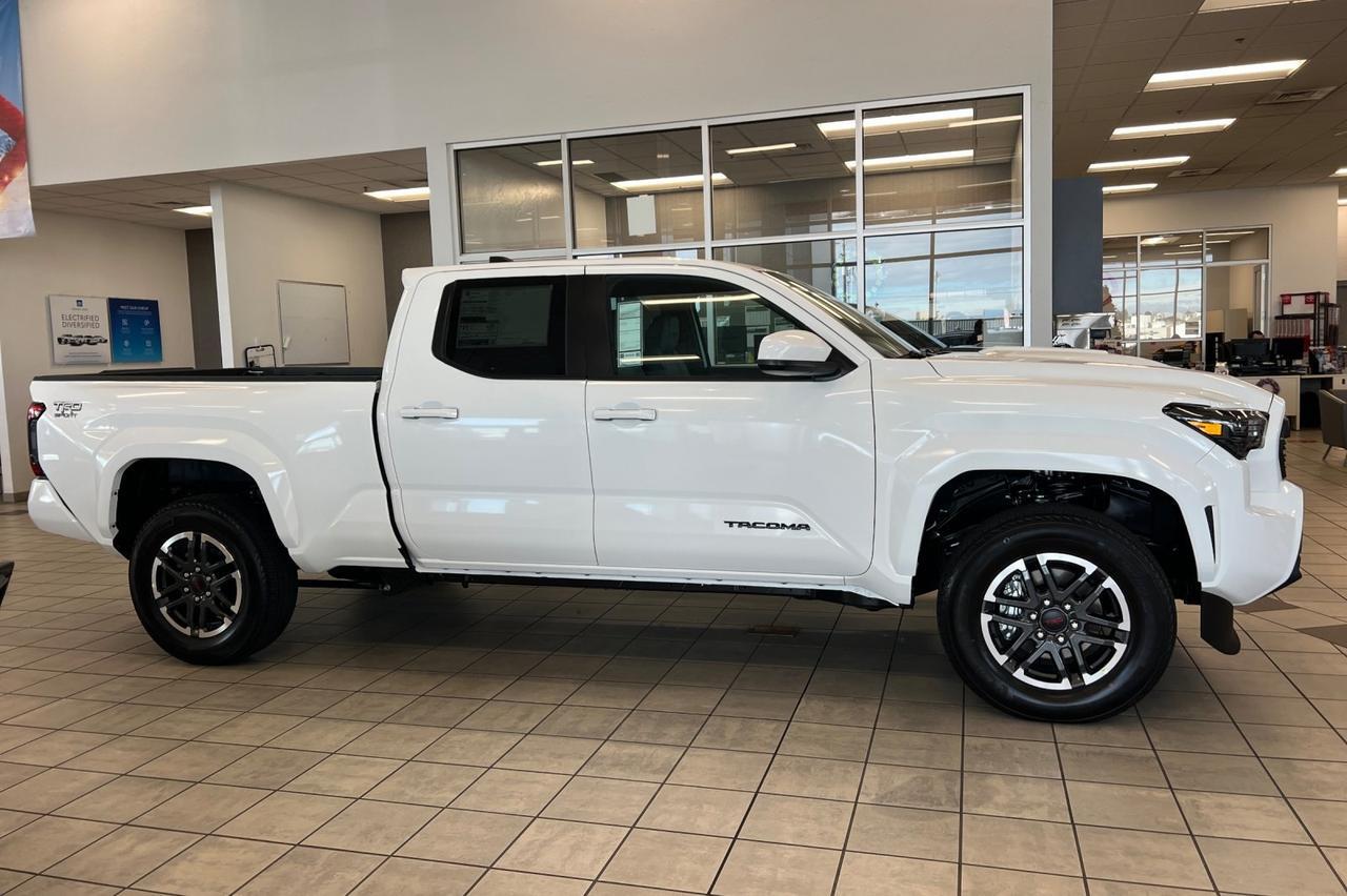 2025 Toyota Tacoma TRD Sport Ontario OR