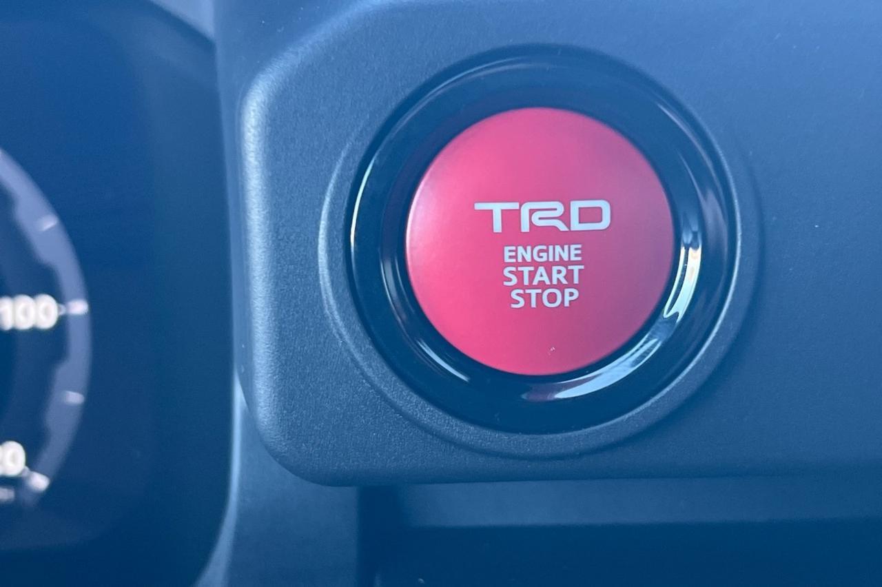 2025 Toyota Tacoma TRD Sport Ontario OR