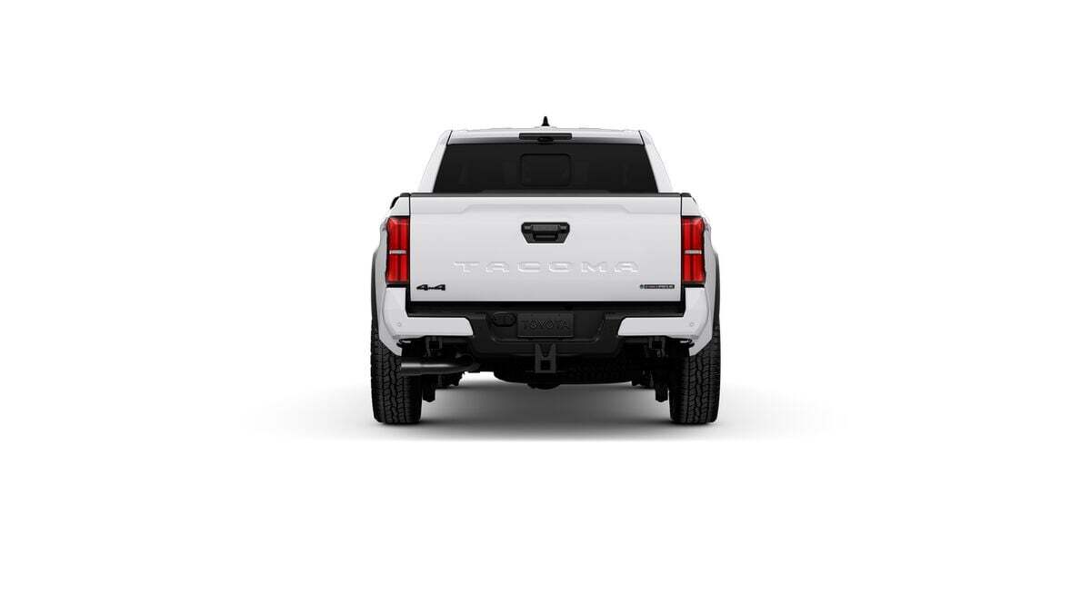 2025 Toyota Tacoma i-FORCE MAX TRD Off-Road i-FORCE MAX Fredericksburg VA