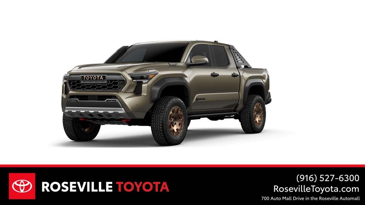 2025 Toyota Tacoma i-FORCE MAX Tacoma Trailhunter