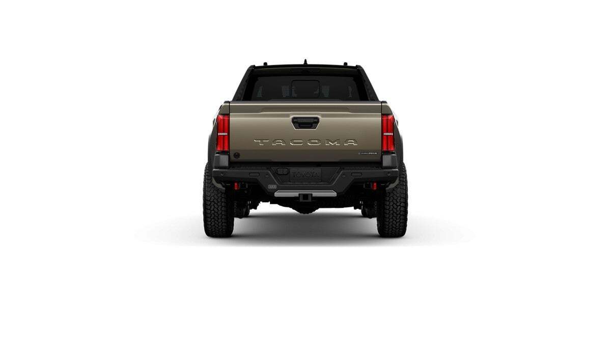 2025 Toyota Tacoma i-FORCE MAX Tacoma Trailhunter Roseville CA