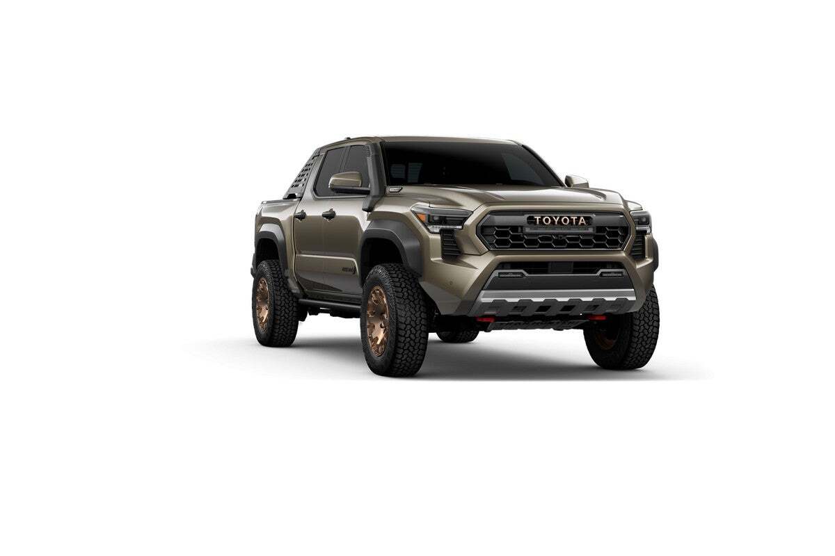 2025 Toyota Tacoma i-FORCE MAX Tacoma Trailhunter Roseville CA