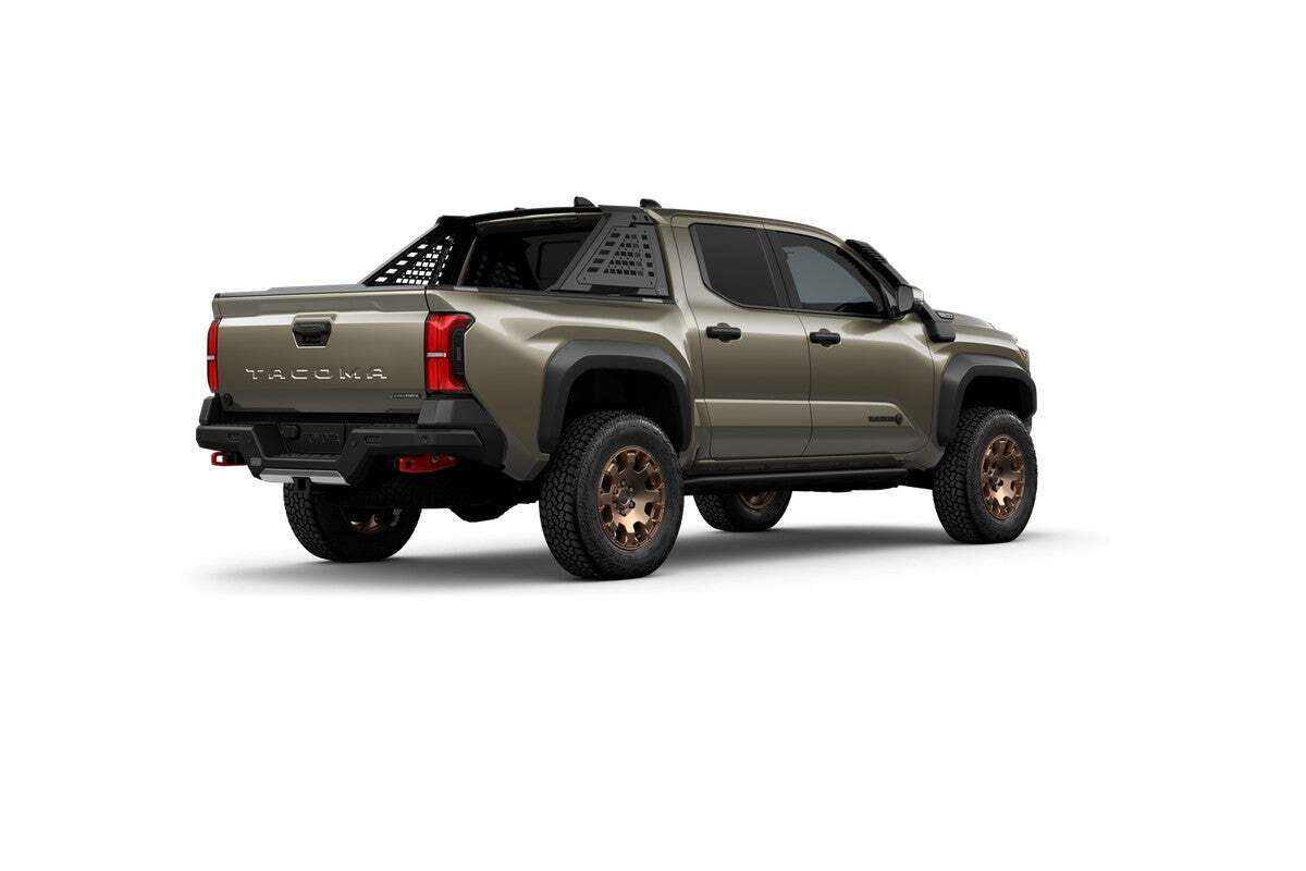 2025 Toyota Tacoma i-FORCE MAX Tacoma Trailhunter Roseville CA