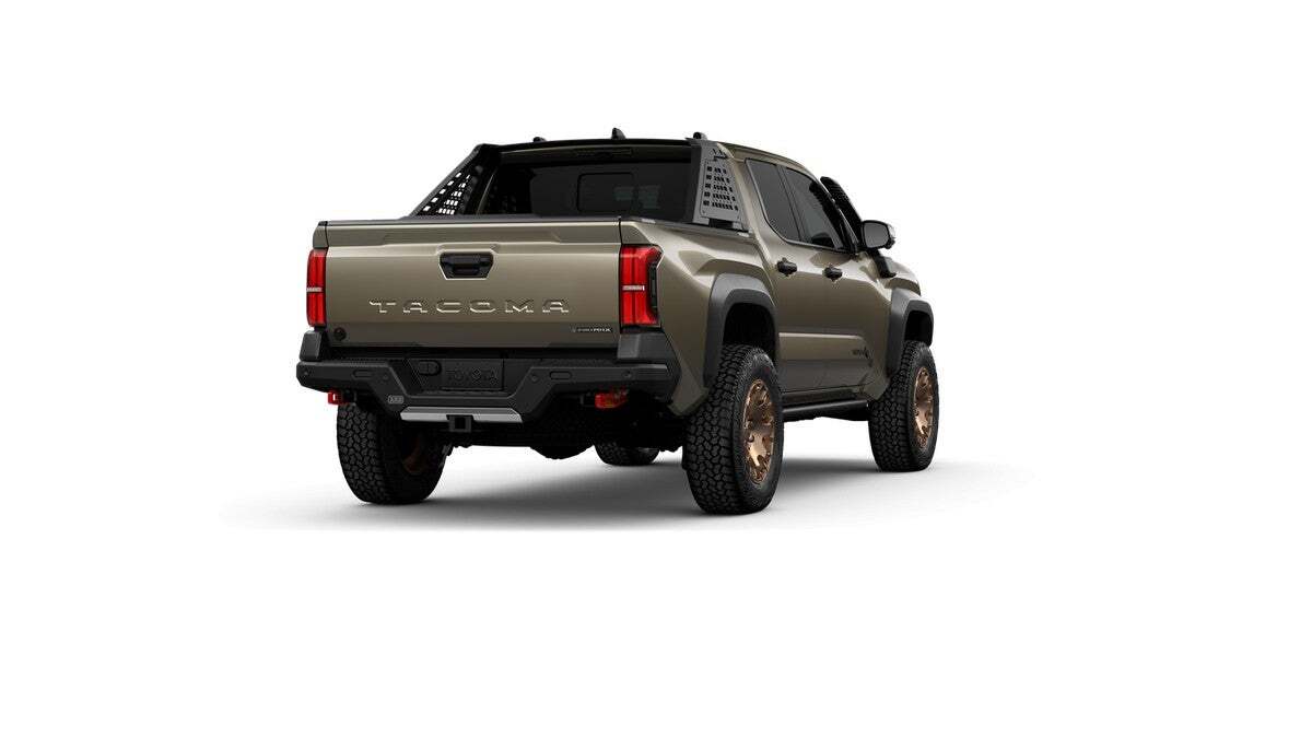 2025 Toyota Tacoma i-FORCE MAX Tacoma Trailhunter Roseville CA