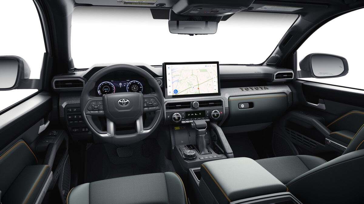 2025 Toyota Tacoma i-FORCE MAX Tacoma Trailhunter Roseville CA
