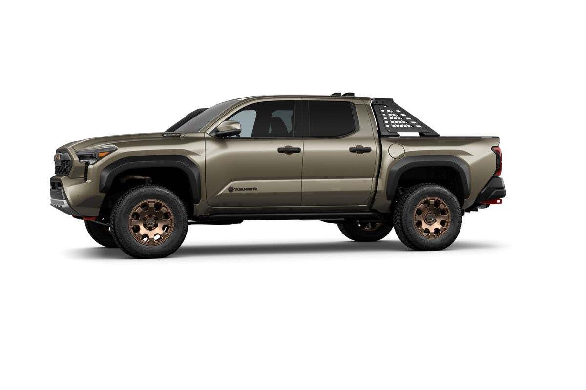2025 Toyota Tacoma i-FORCE MAX Tacoma Trailhunter Roseville CA