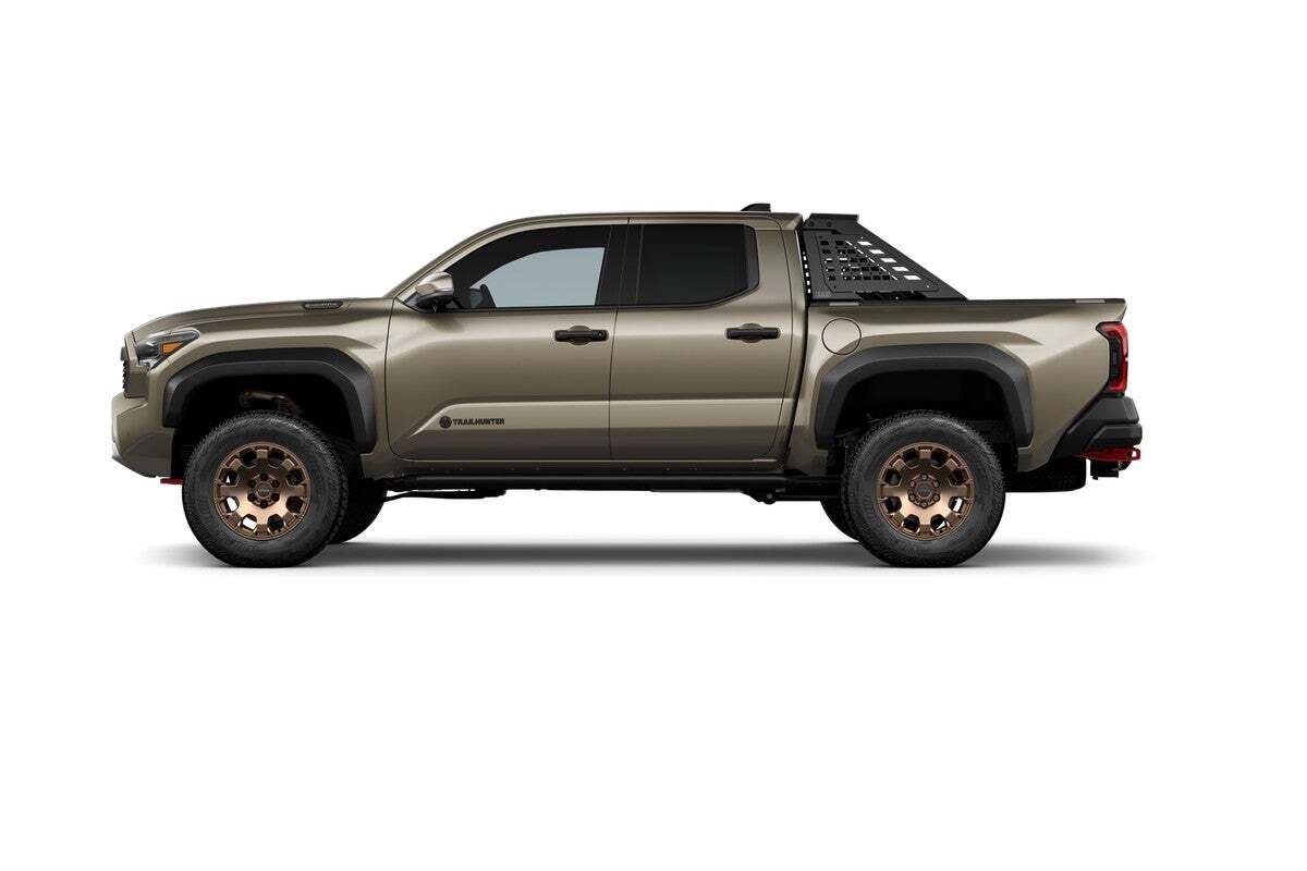2025 Toyota Tacoma i-FORCE MAX Tacoma Trailhunter Roseville CA