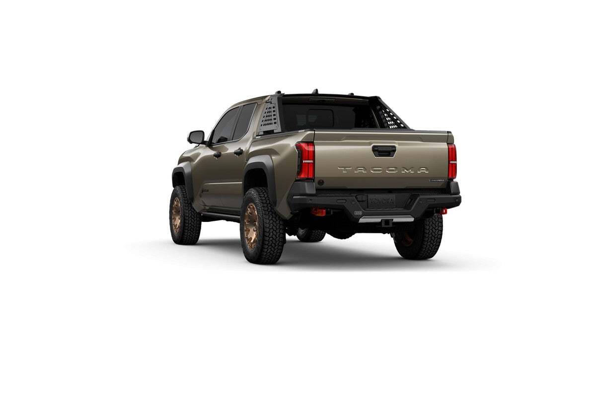2025 Toyota Tacoma i-FORCE MAX Tacoma Trailhunter Roseville CA