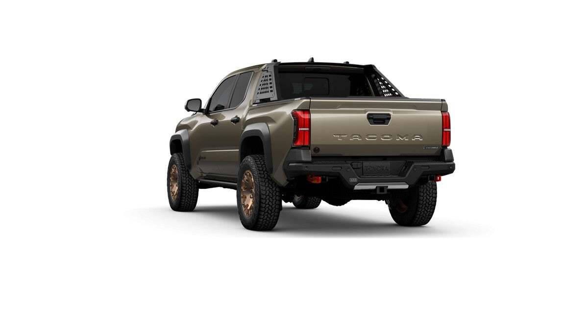 2025 Toyota Tacoma i-FORCE MAX Tacoma Trailhunter Roseville CA