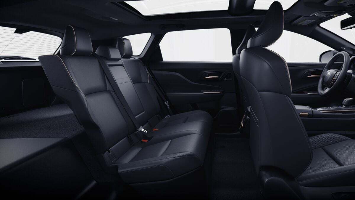 2025 Toyota Toyota Crown Signia Limited Fredericksburg VA