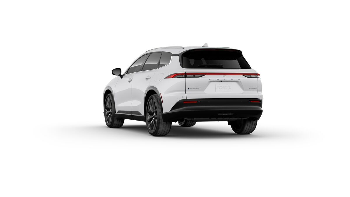 2025 Toyota Toyota Crown Signia Limited Fredericksburg VA