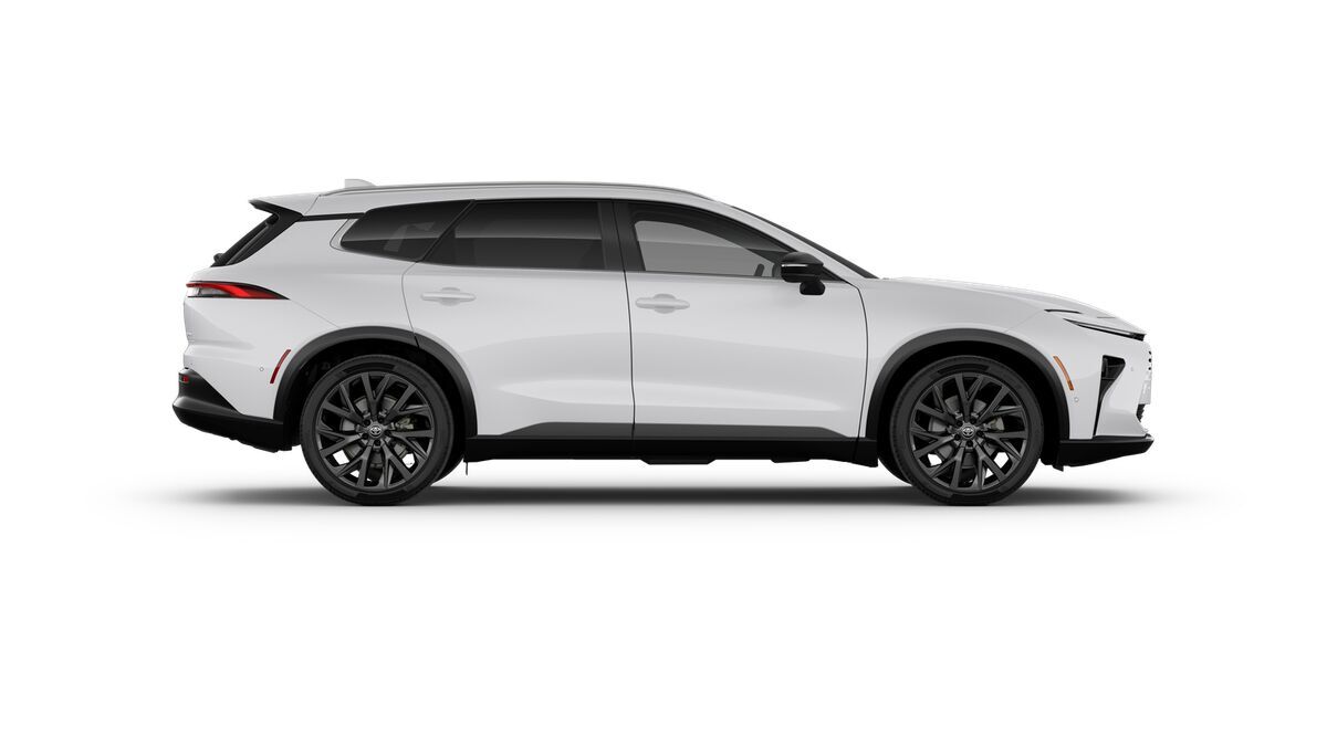 2025 Toyota Toyota Crown Signia Limited Fredericksburg VA