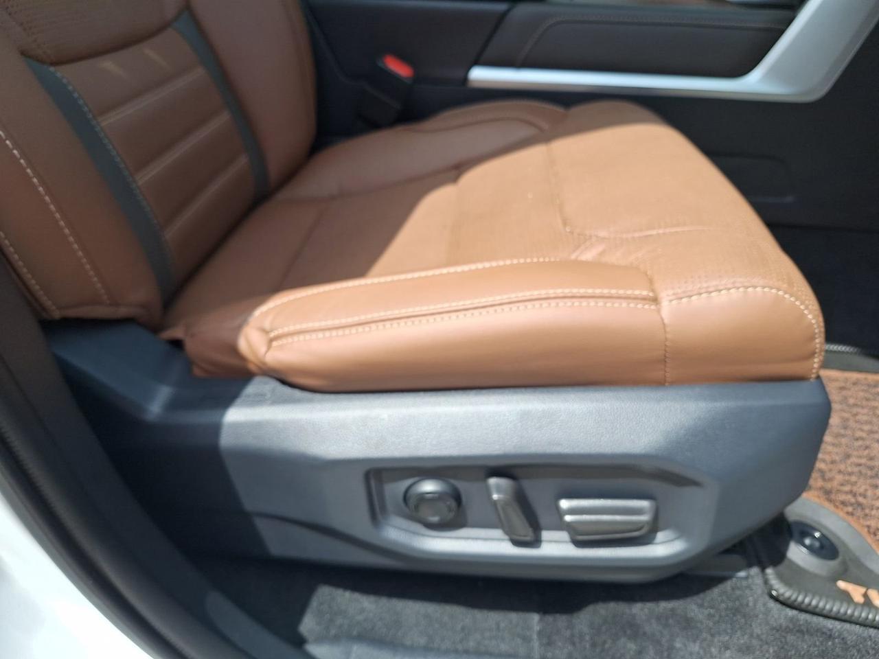 2025 Toyota Tundra 4WD 1794 Edition Hybrid Hurst TX