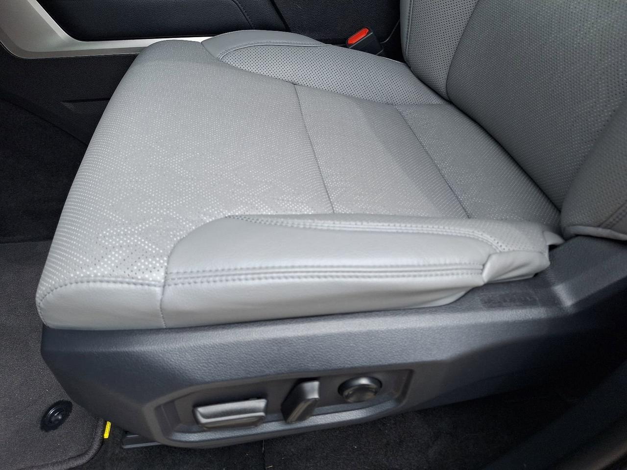 2025 Toyota Tundra 4WD Limited Hurst TX