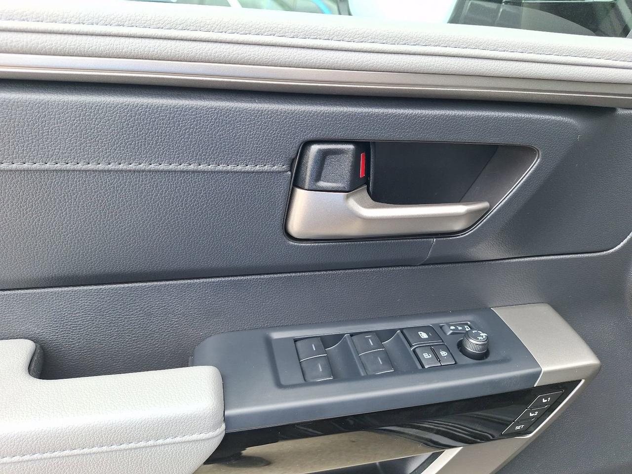 2025 Toyota Tundra 4WD Limited Hurst TX