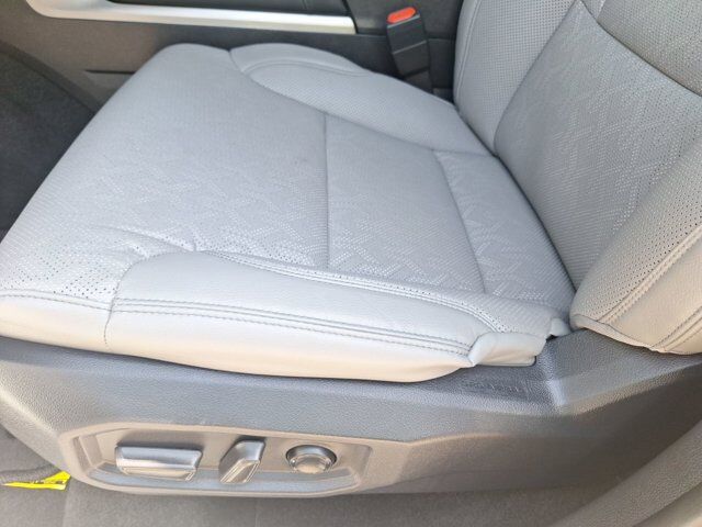 2025 Toyota Tundra 4WD Limited Hurst TX