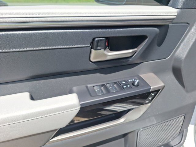 2025 Toyota Tundra 4WD Limited Hurst TX