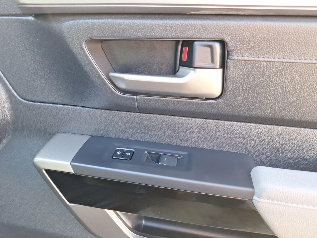 2025 Toyota Tundra 4WD Limited Hurst TX