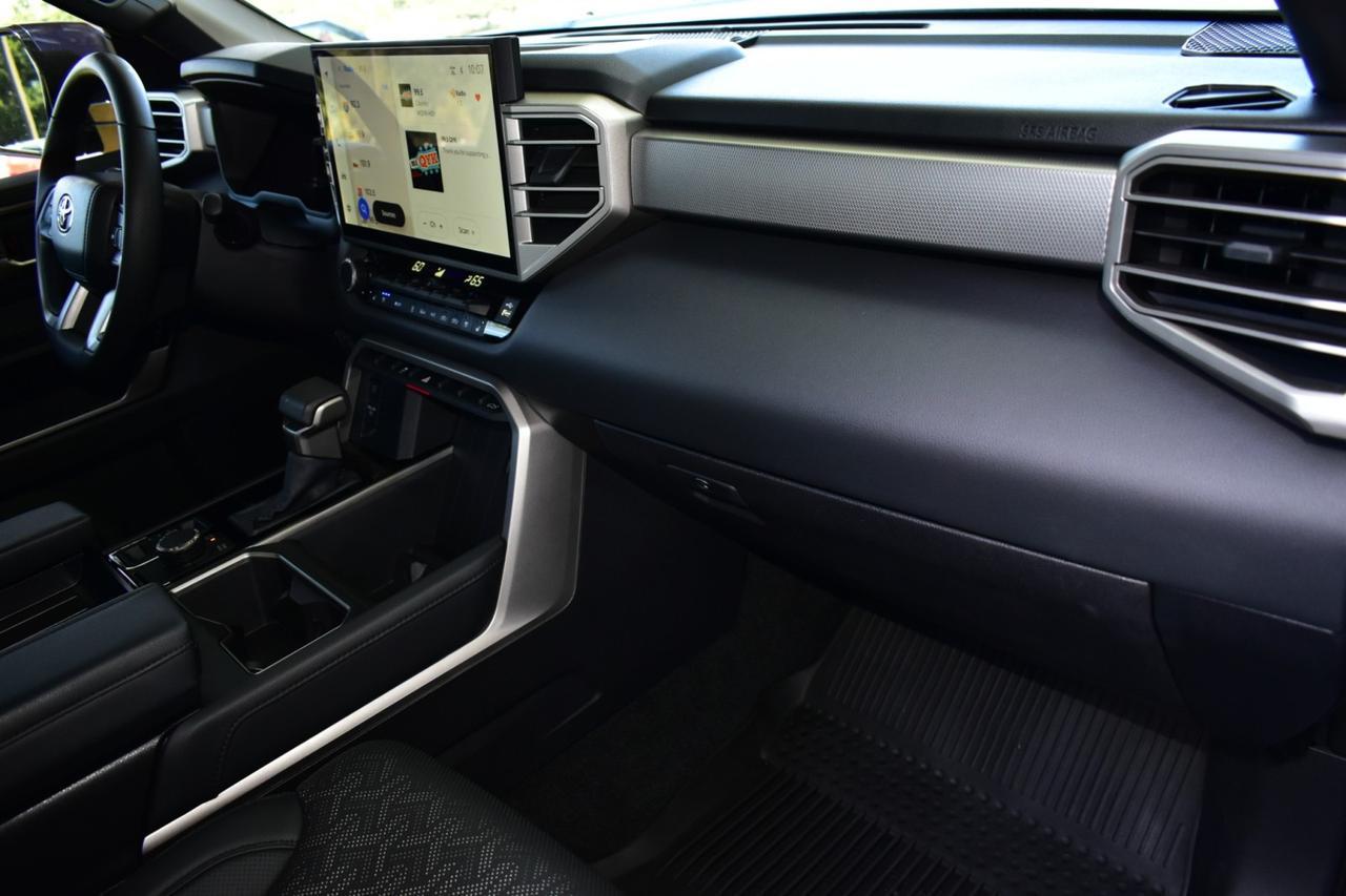 2025 Toyota Tundra 4WD Limited Tampa FL