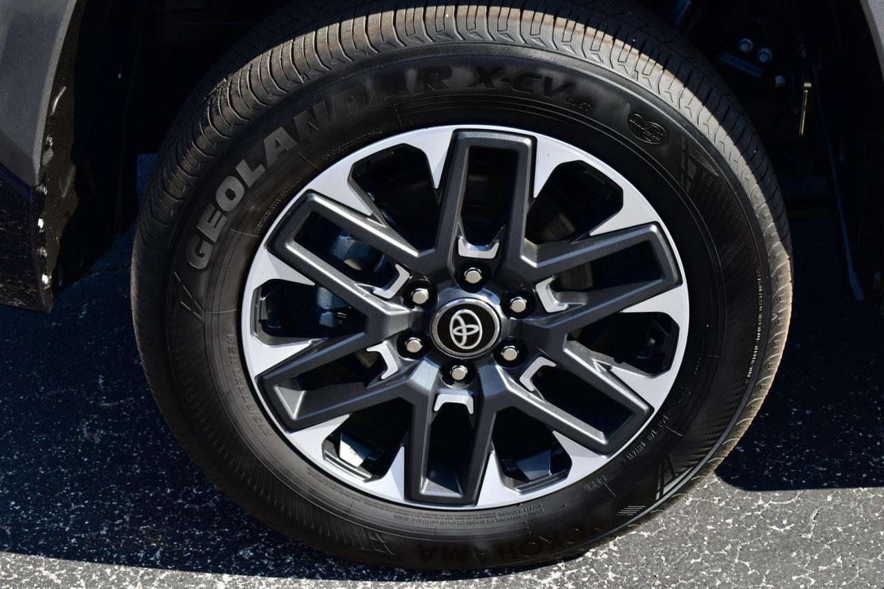 2025 Toyota Tundra 4WD Limited Tampa FL