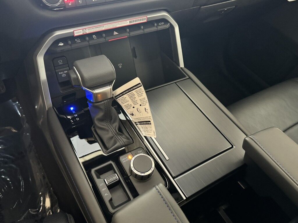 2025 Toyota Tundra 4WD Platinum 3.4L V6 Hybrid CrewMax Maumee OH