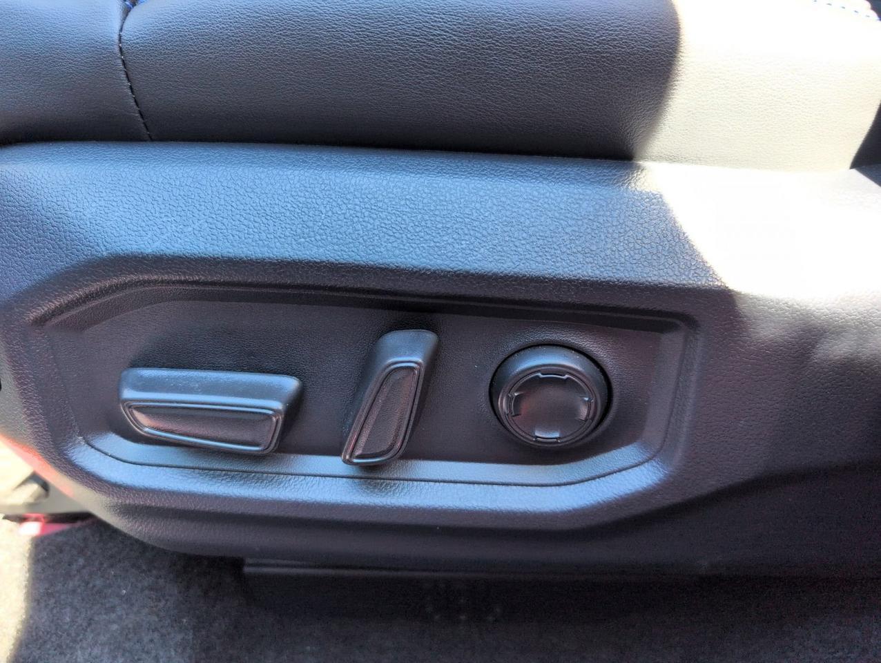2025 Toyota Tundra 4WD Platinum Hybrid San Antonio TX
