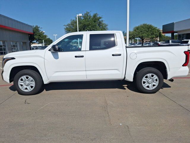 2025 Toyota Tundra 4WD SR Hurst TX