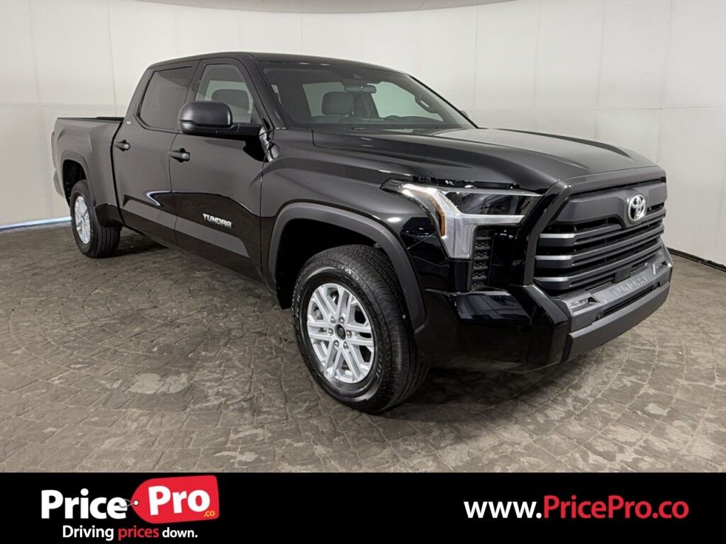 2025 Toyota Tundra 4WD SR5 CrewMax Maumee OH