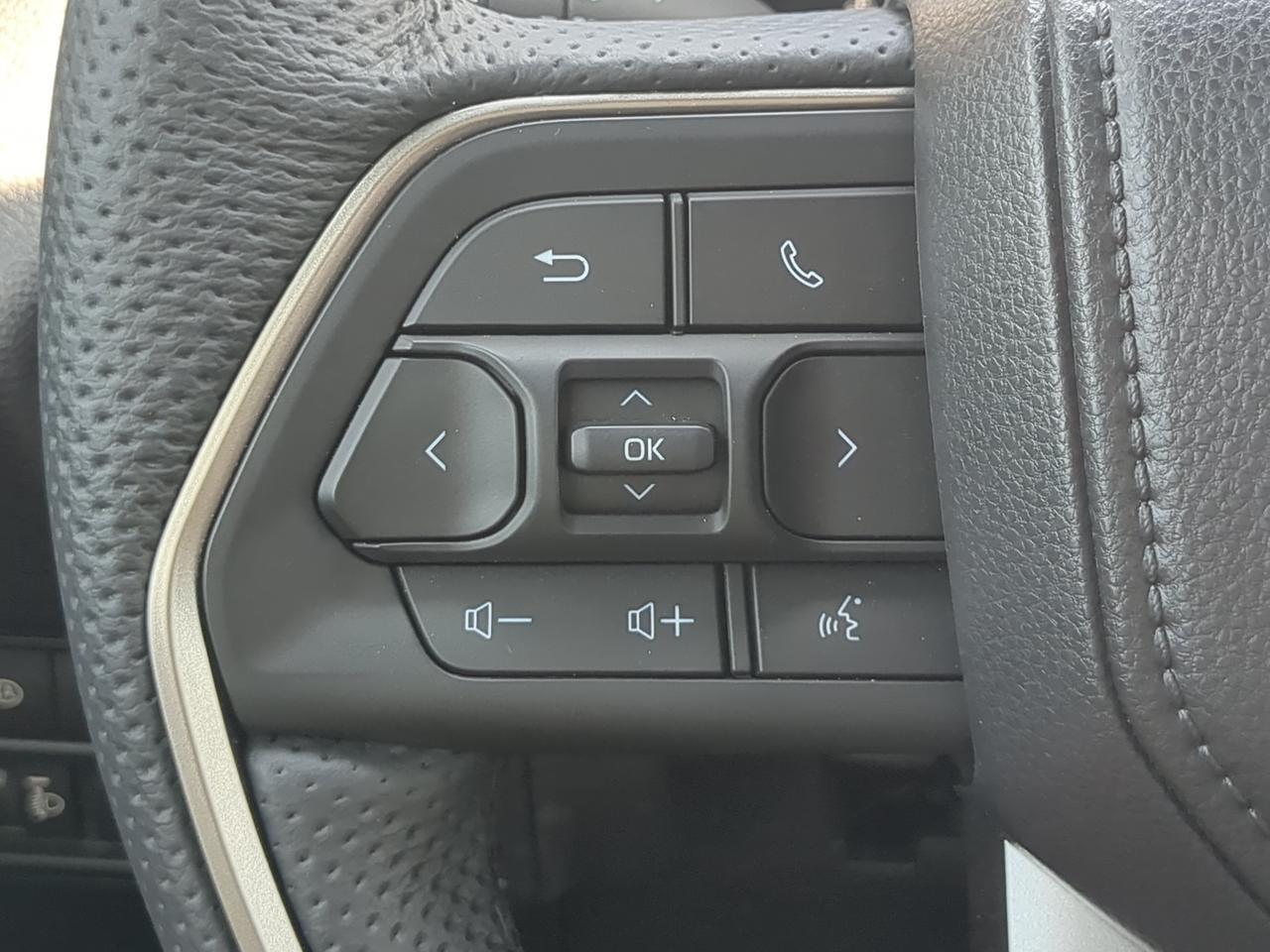2025 Toyota Tundra 4WD SR5 Appleton WI