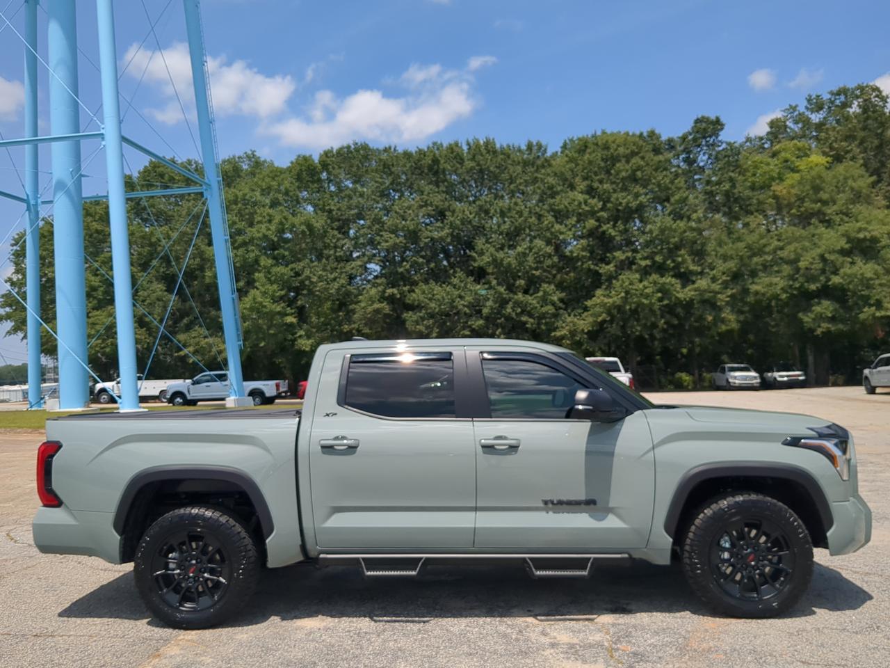 2025 Toyota Tundra 4WD SR5 Appleton WI