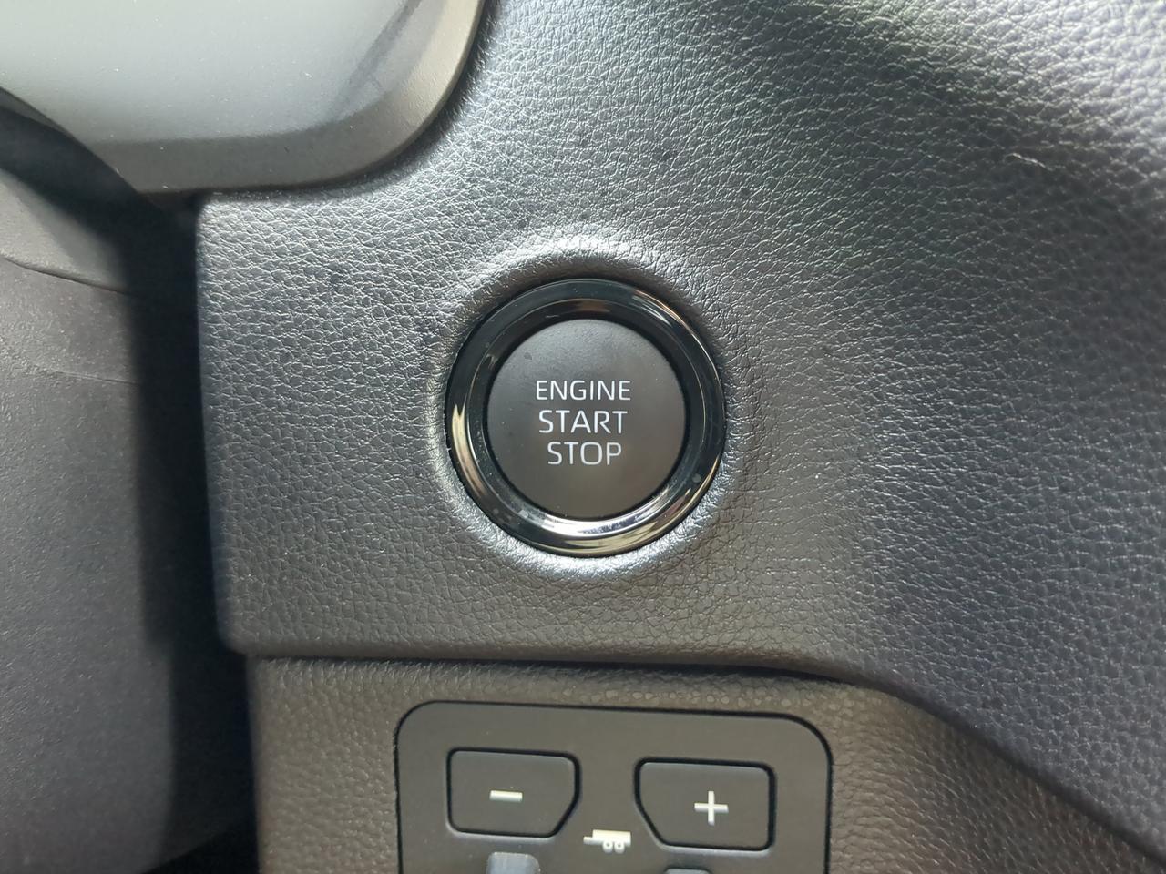 2025 Toyota Tundra 4WD SR5 Appleton WI