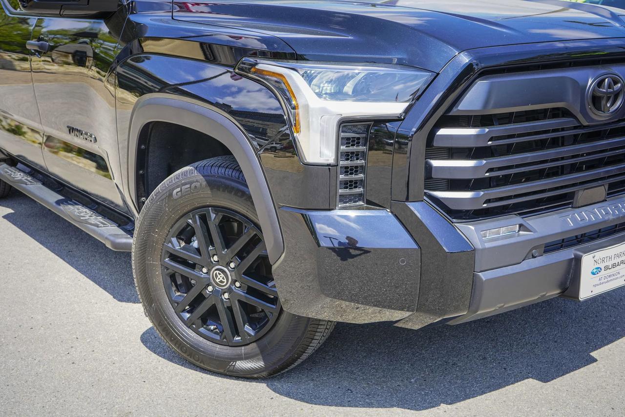 2025 Toyota Tundra 4WD SR5