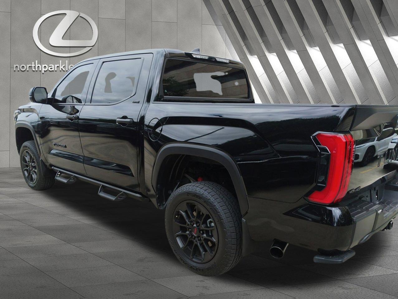 2025 Toyota Tundra 4WD SR5