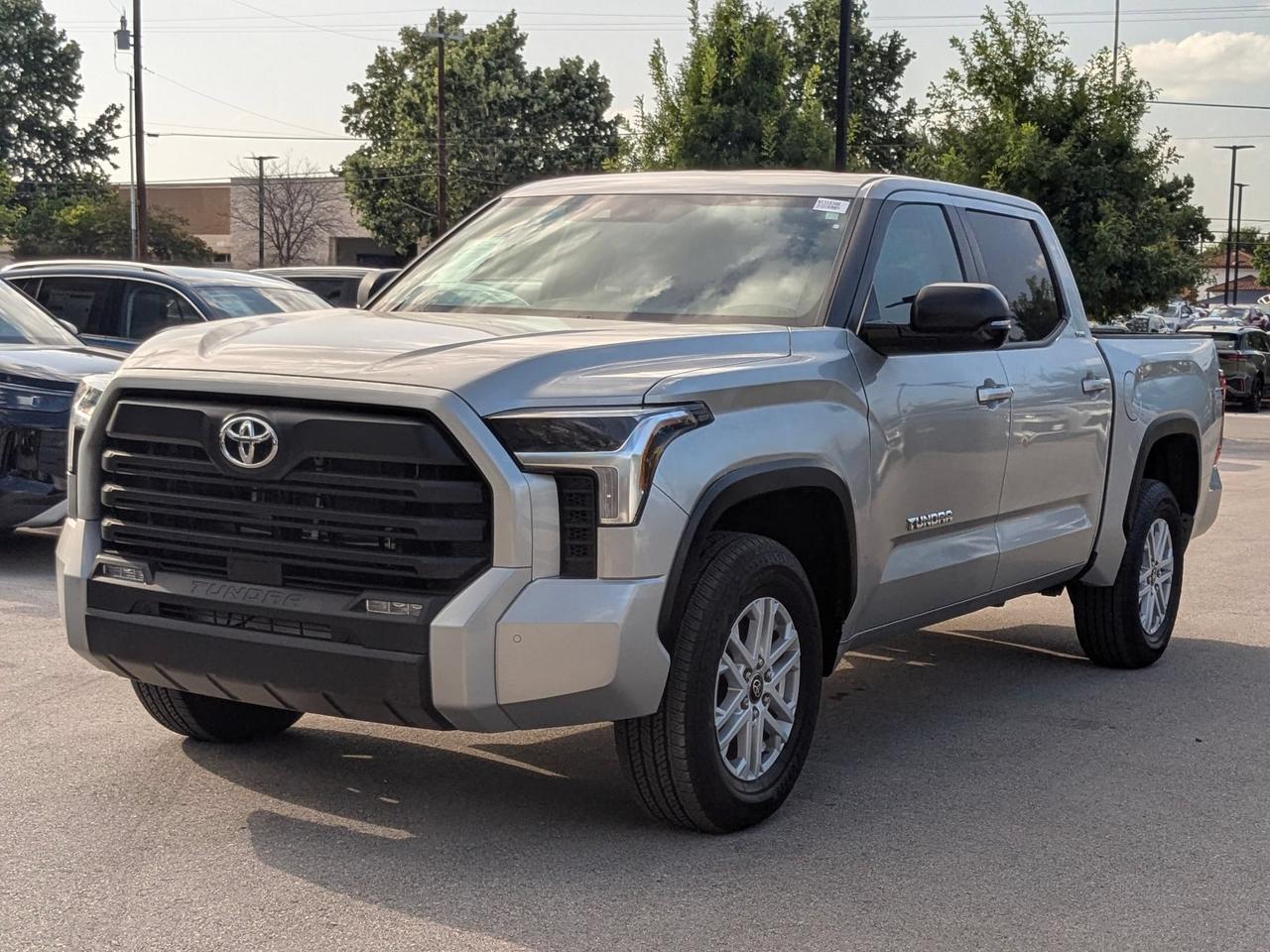 2025 Toyota Tundra 4WD SR5 San Antonio TX